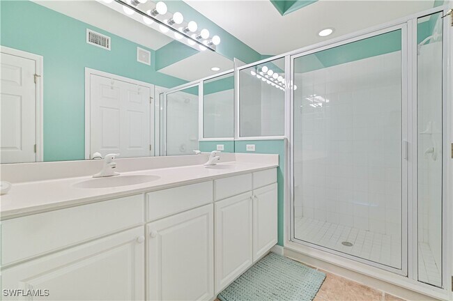 Building Photo - 10115 Colonial Country Club Blvd