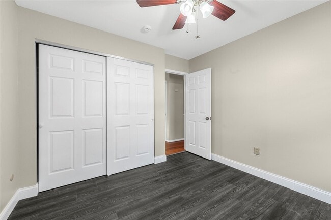 Building Photo - 818 Reinke Rd