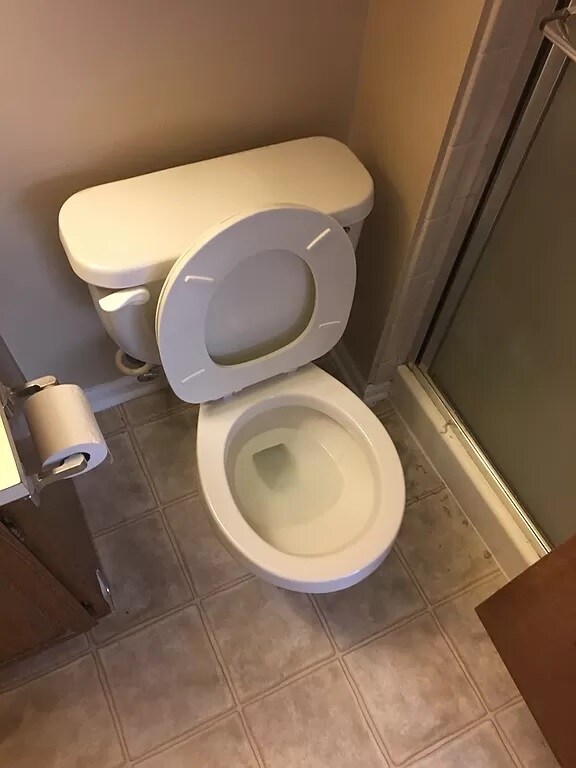 Building Photo - 3405 Comstock Ave