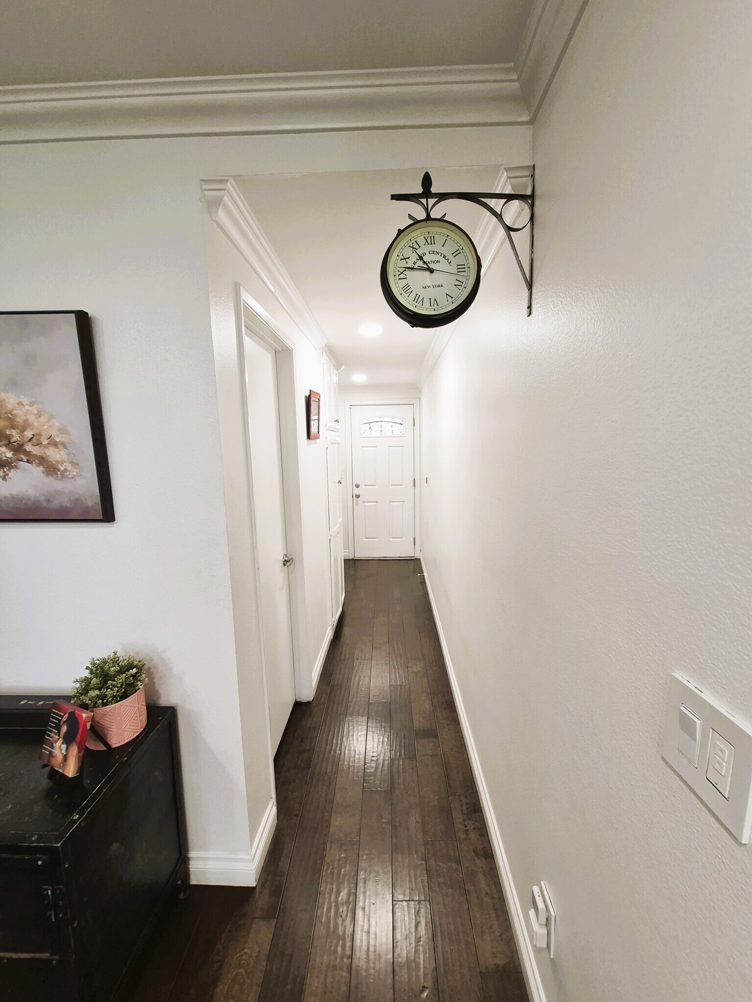 Building Photo - 5313 Sevilla Ct