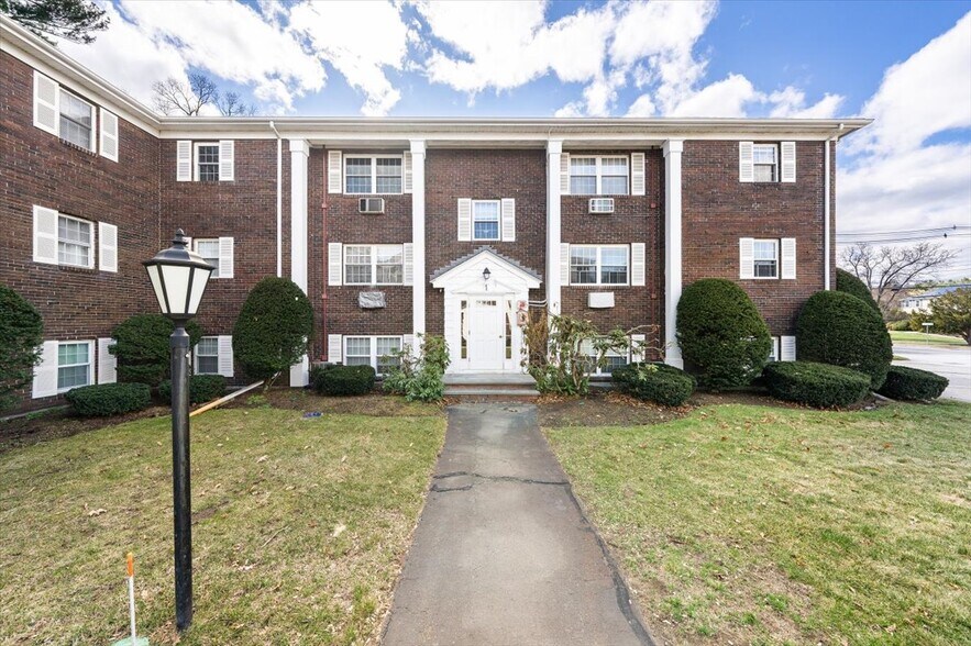 Building Photo - 1 Drummer Rd