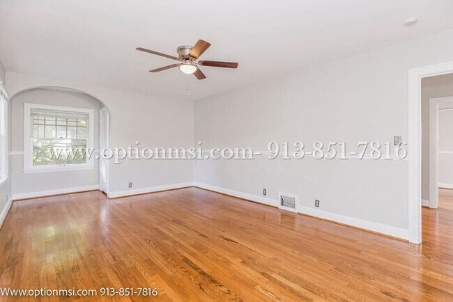 Building Photo - Rockhill Gardens Beauty-