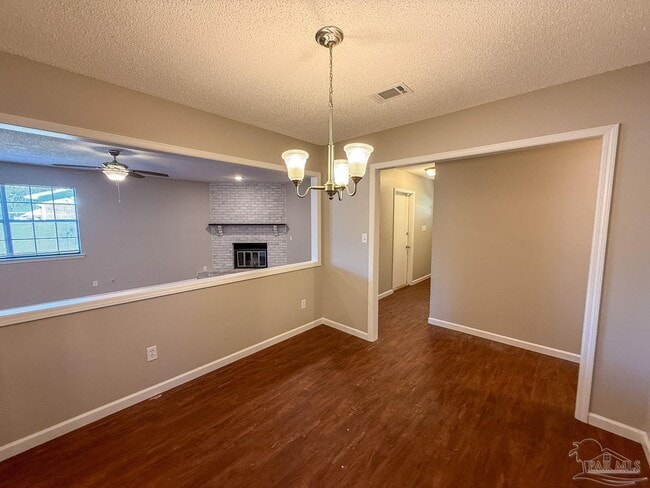 Building Photo - 7731 Beechwood Dr