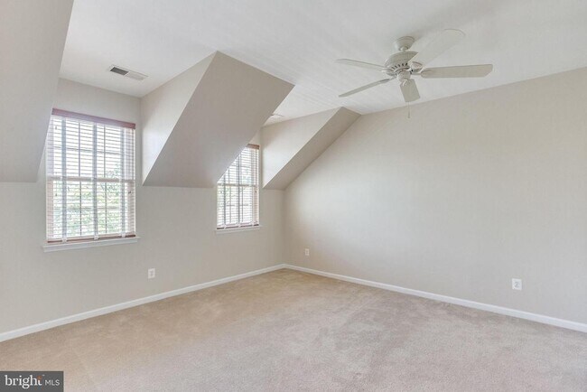 Building Photo - 44386 Adare Manor Square