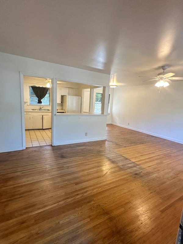 Building Photo - 201 Hiawatha Dr