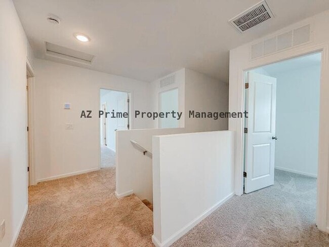 Building Photo - 239 Sonoran Vis Cir