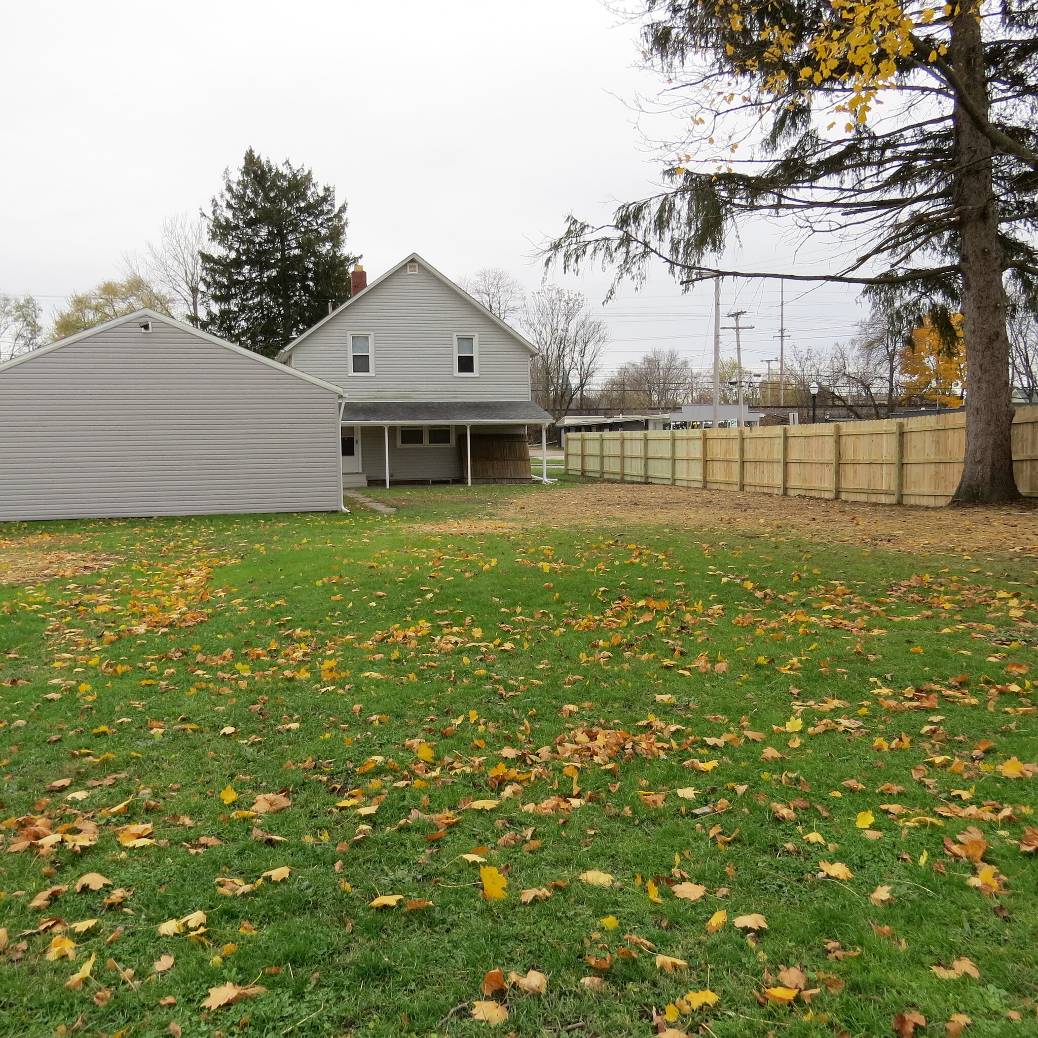 Building Photo - 293 Tenney Ave