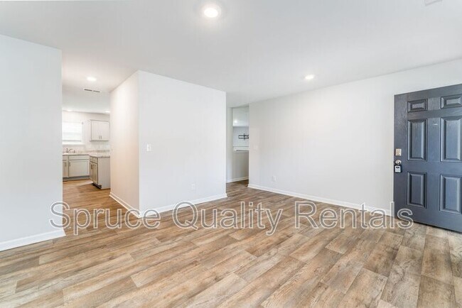 Building Photo - 1243 Aurora Glen Dr