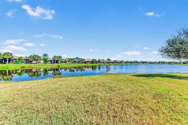 Building Photo - 17002 Hampton Falls Terrace