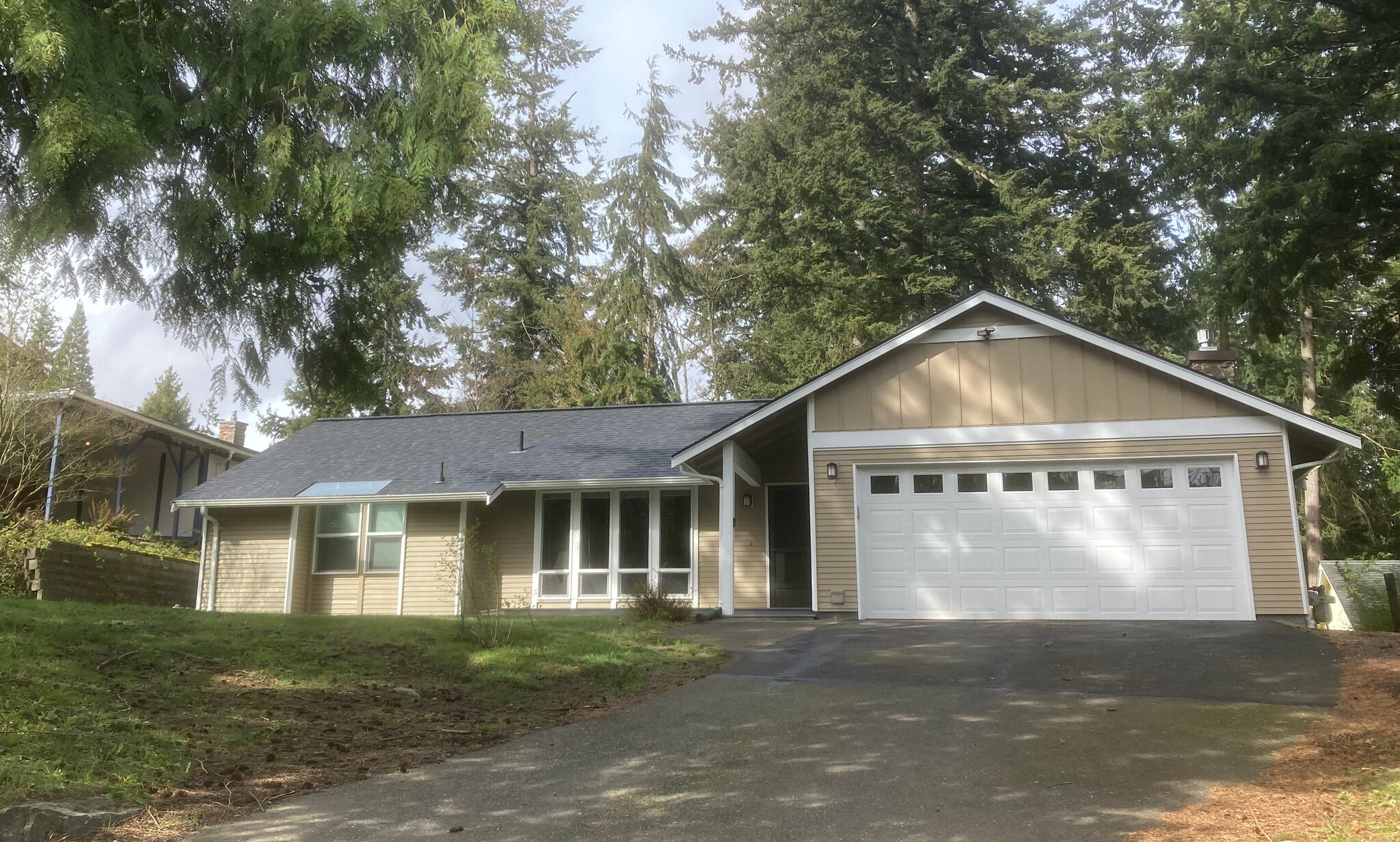 2549 Yew Street Road - 2549 Yew Street Rd