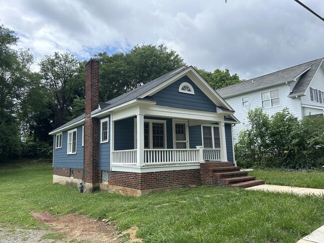 Building Photo - 160 20th St NE