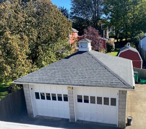 Private garage in rear - 1096 Highland Ave