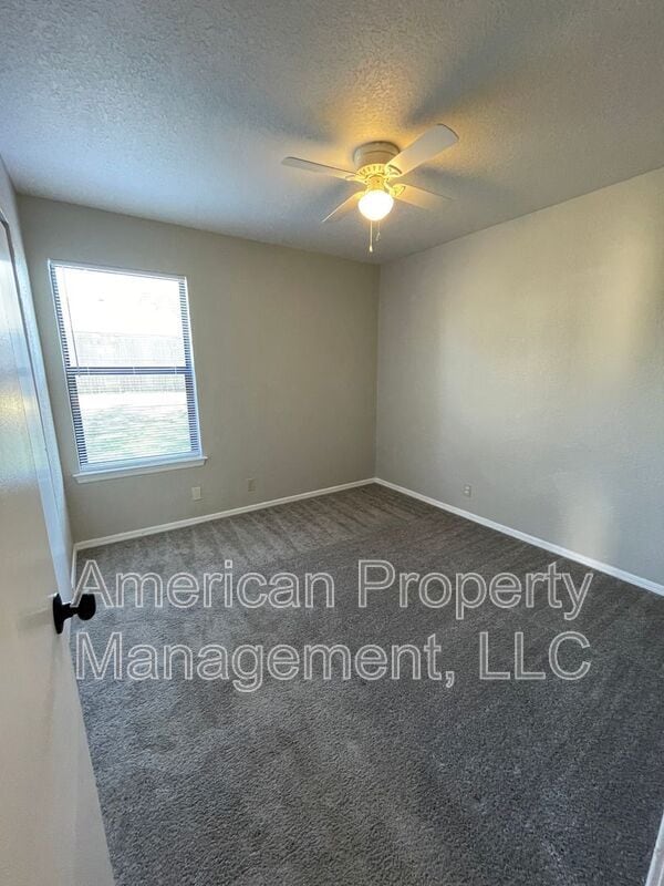 Building Photo - 4406 S 133rd E Ave