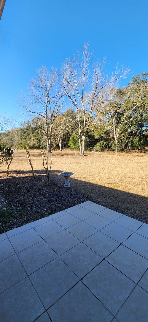 Building Photo - Beautiful 3BR/2BA Home with Oversized Garage on 1 Acre in a Peaceful Country Setting