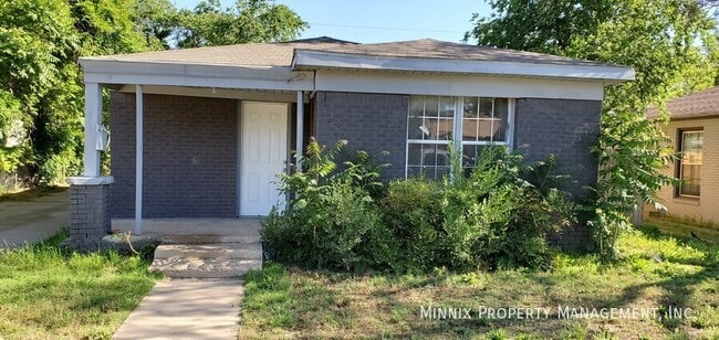 Building Photo - 2118 22nd St