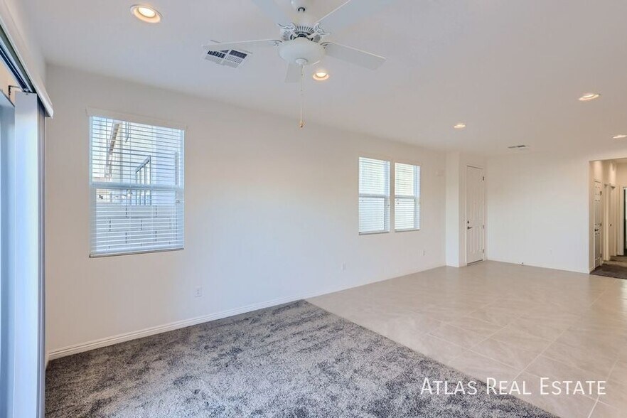 Building Photo - 4048 N Atoll Reefs St