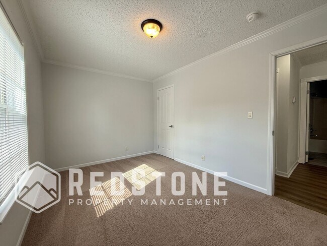 Building Photo - 3340 NC-54