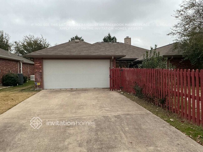 Building Photo - 2805 Beacon Hill Dr