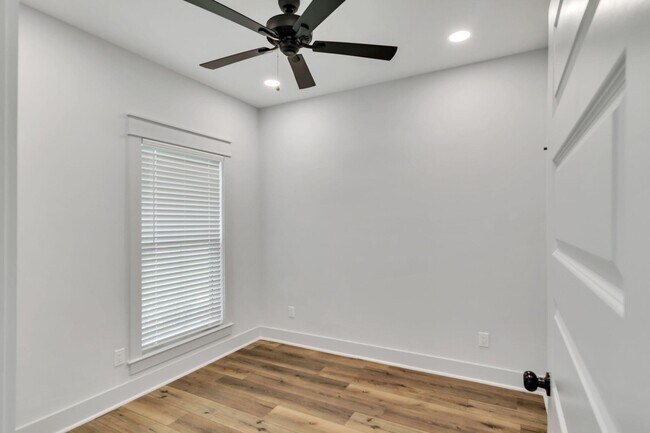 Building Photo - 6436 Kylito Cir