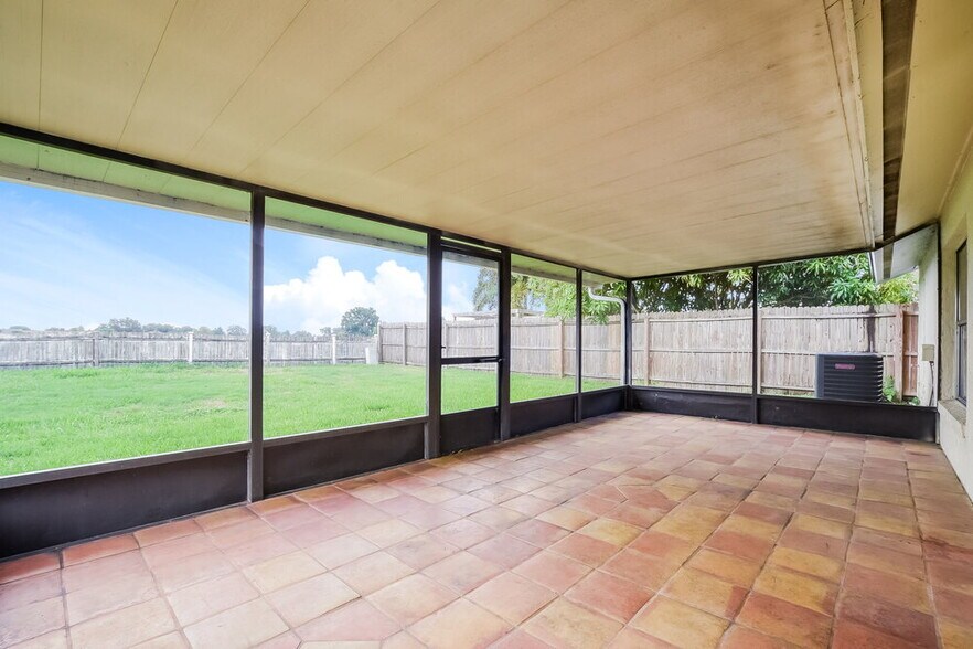 Building Photo - 2417 Ginger Mill Blvd