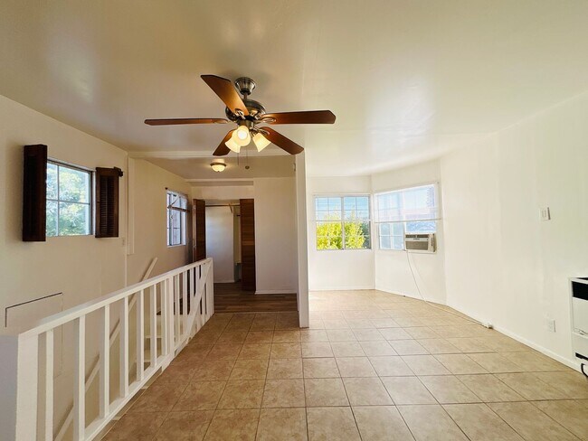 Building Photo - Medlow Apartments