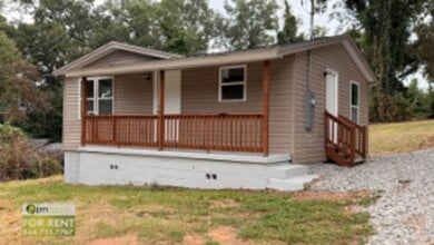 Building Photo - Completely Updated Easley 2/1 Available Now!