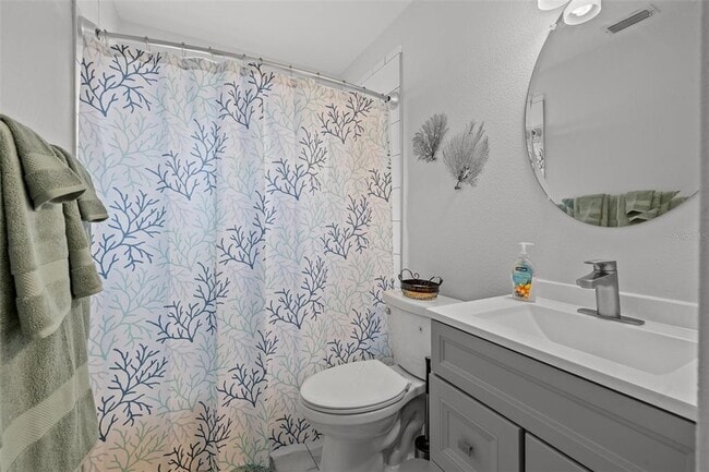 Building Photo - 2832 47th Ave S