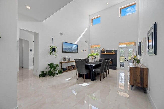 Building Photo - 8738 Marlamoor Ln