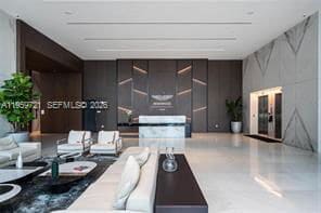 Building Photo - 300 Biscayne Blvd Way