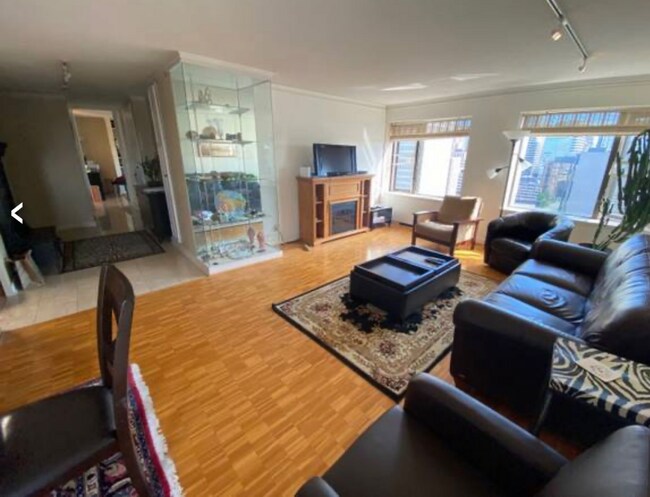 Building Photo - 19 N 1st St