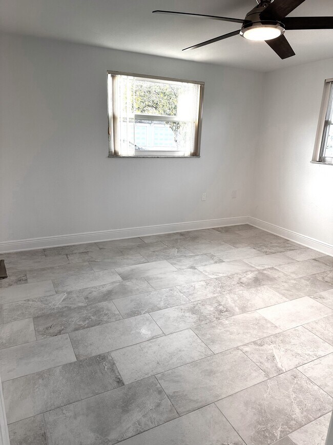 Building Photo - 13726 Michelle Ave