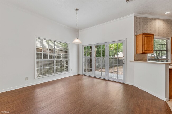 Building Photo - 3 br, 2 bath House - 1208 Bayou Woods Dr 1...