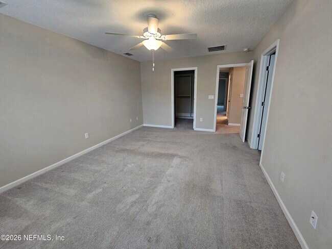 Building Photo - 10330 Alder Creek Ln