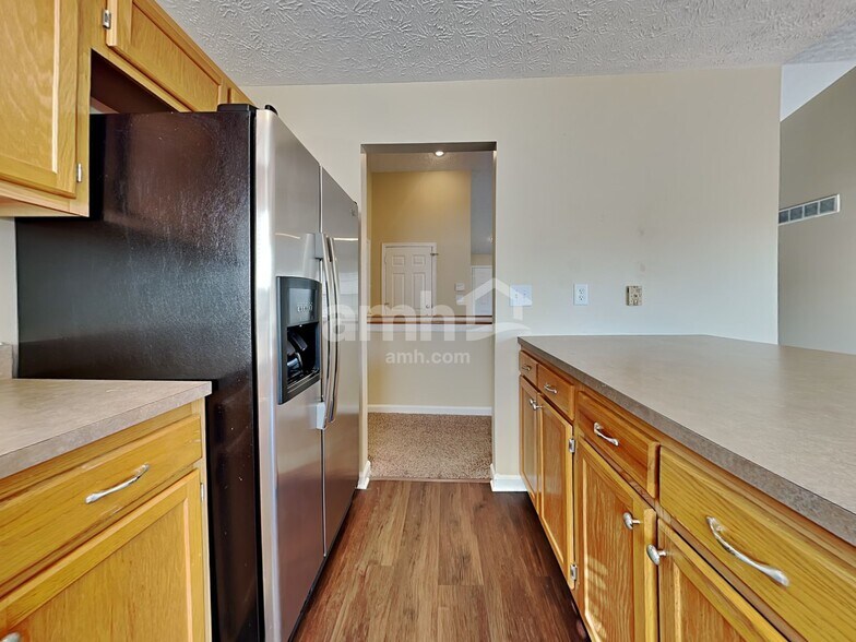 Building Photo - 1106 Brookstone Dr