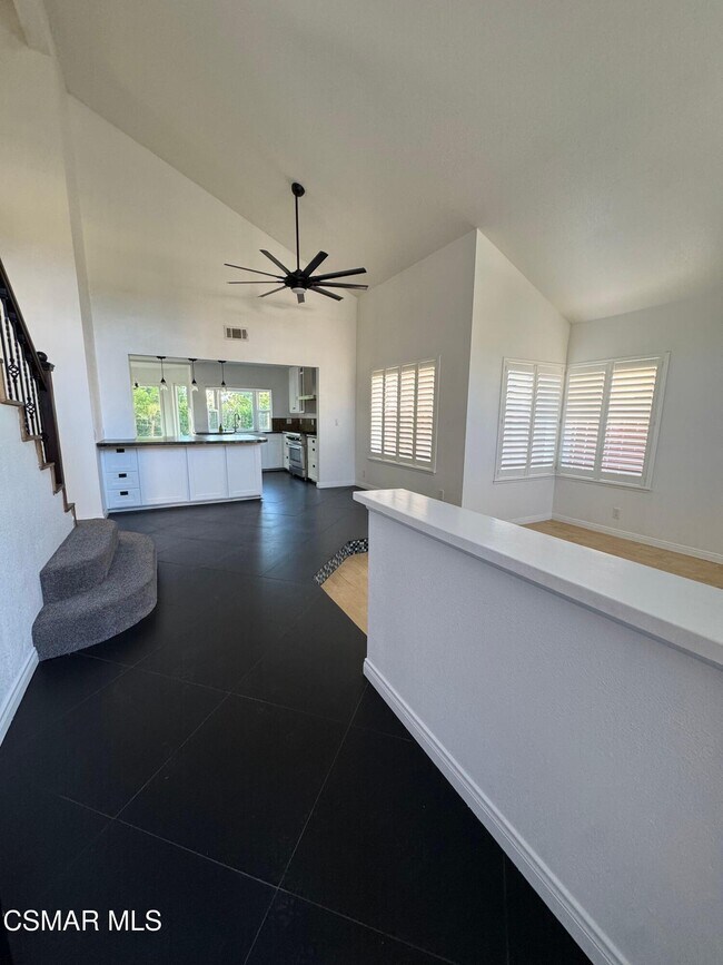 Building Photo - 2479 Rikkard Dr