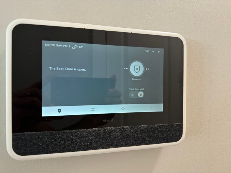 Building Photo - 3288 N 200 W