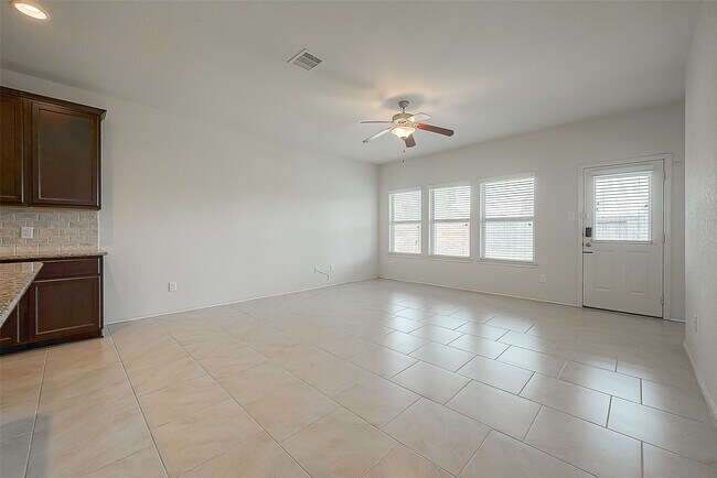 Building Photo - 4014 Teramo Ln