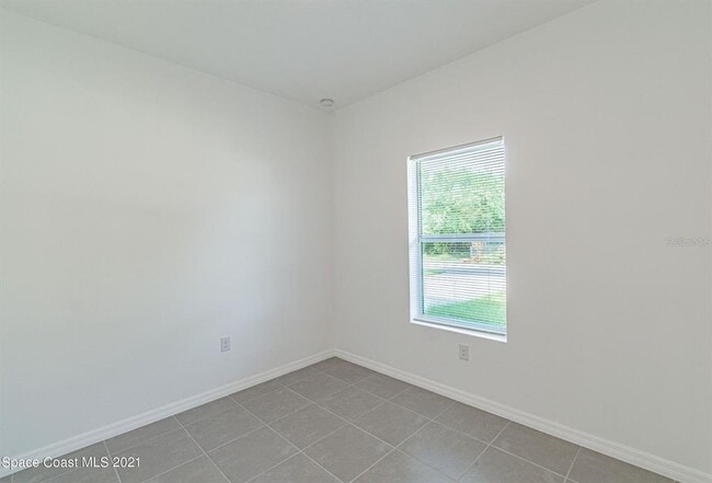 Building Photo - 1590 Jacobin St NW