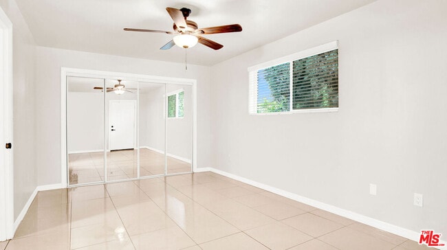 Building Photo - 428 S Meridian Ave