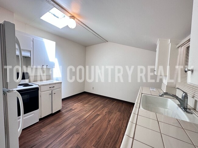 Building Photo - Charming Carmel Valley Retreat in Carmel Unified School District!