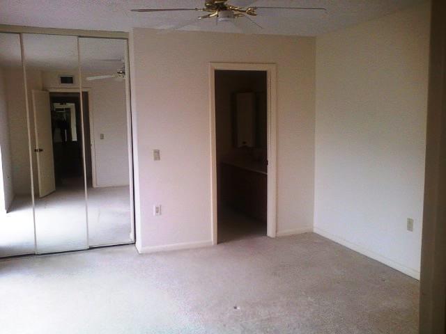 Building Photo - 1619 16th Ct