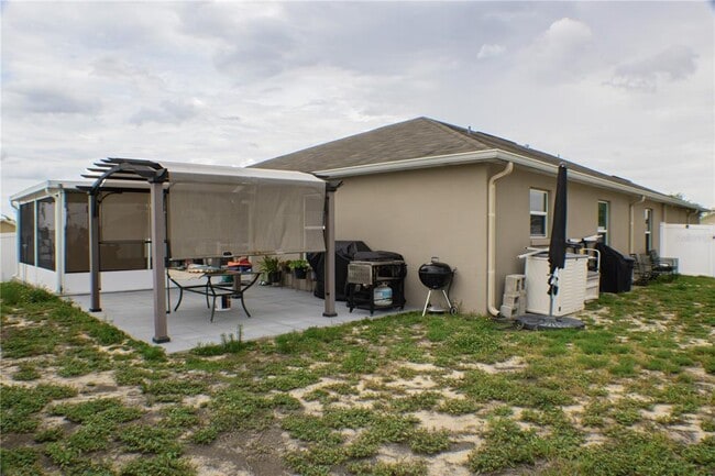 Building Photo - 2628 Sunset Cir