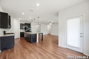 Building Photo - 13010 Vista Holw