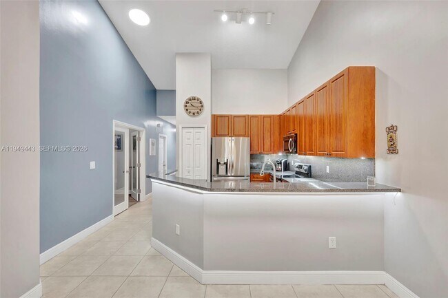 Building Photo - 1192 NE 32nd Ave