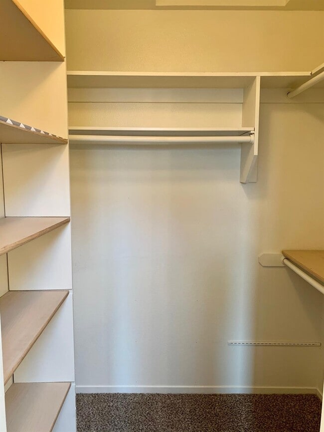 Building Photo - 1797 E Solar Ave