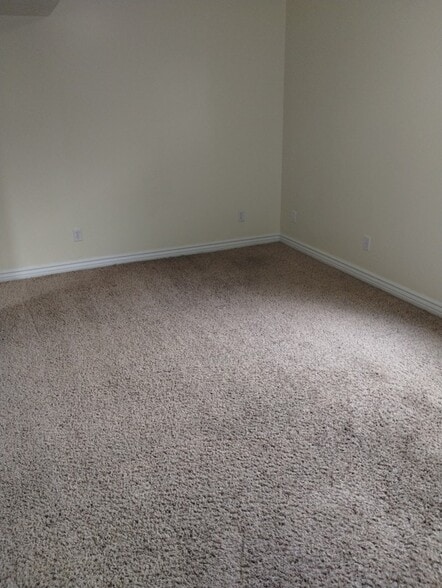 Building Photo - 3678 Lancashire Cir