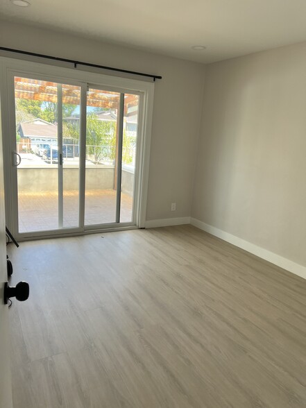 Building Photo - 322 Avenida Nogales