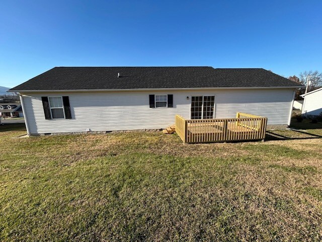 Deck - 230 Clover Cir