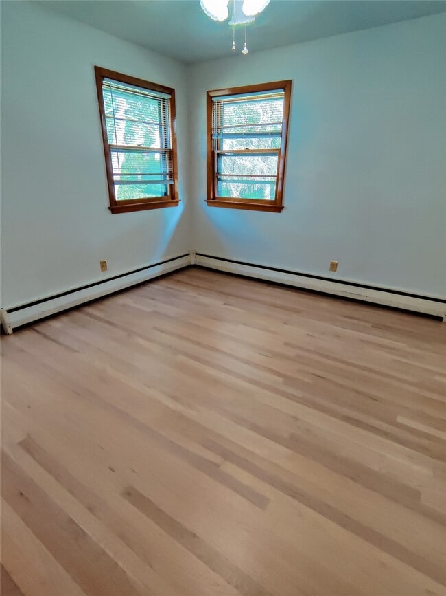 Building Photo - 3112 Belmont Ave