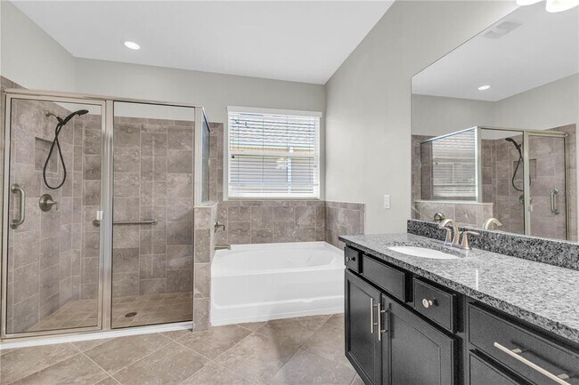 Building Photo - 15508 High Bell Pl